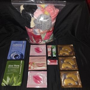 Skin Care Set (12 Products & 2 Head Bands)